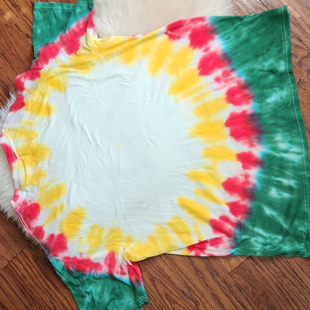 The Beatles Magical Mystery Tour TieDye Cotton Tshirt - Picture 4 of 4